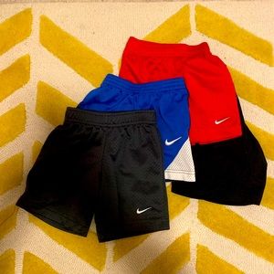 3T toddler shorts Nike & Challenger